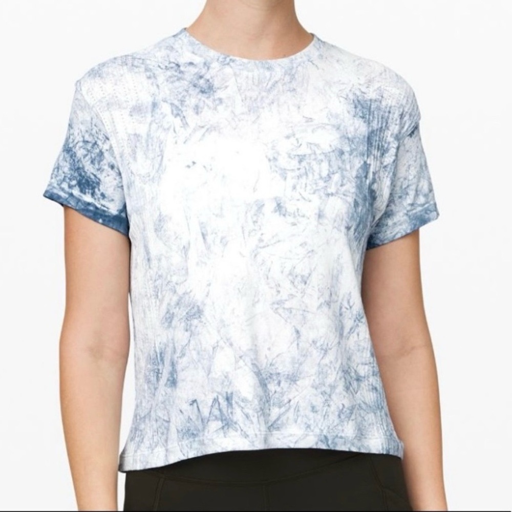 Lululemon Train To Be Short Sleeve Top NWT